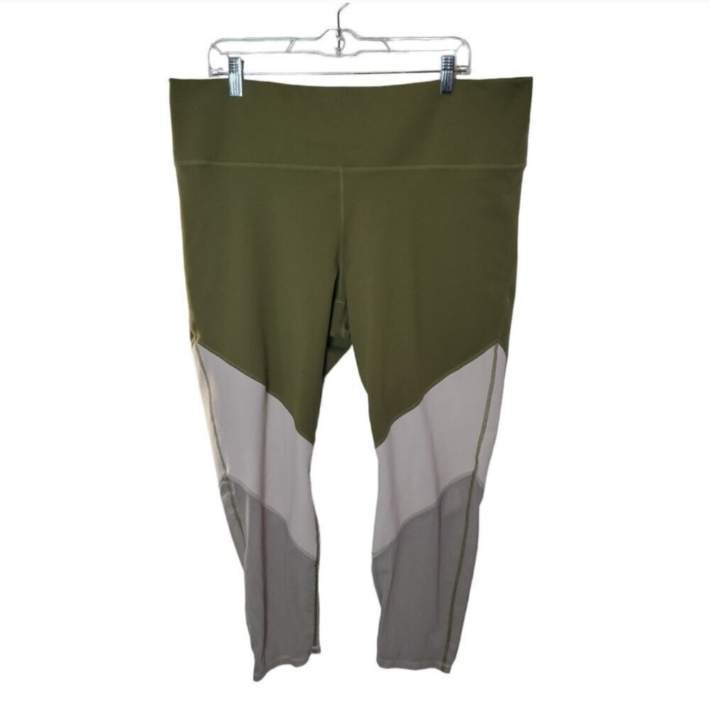 Fabletics Powerhold Cropped Leggings Womens 2X Green White Gray Mesh Colorblock